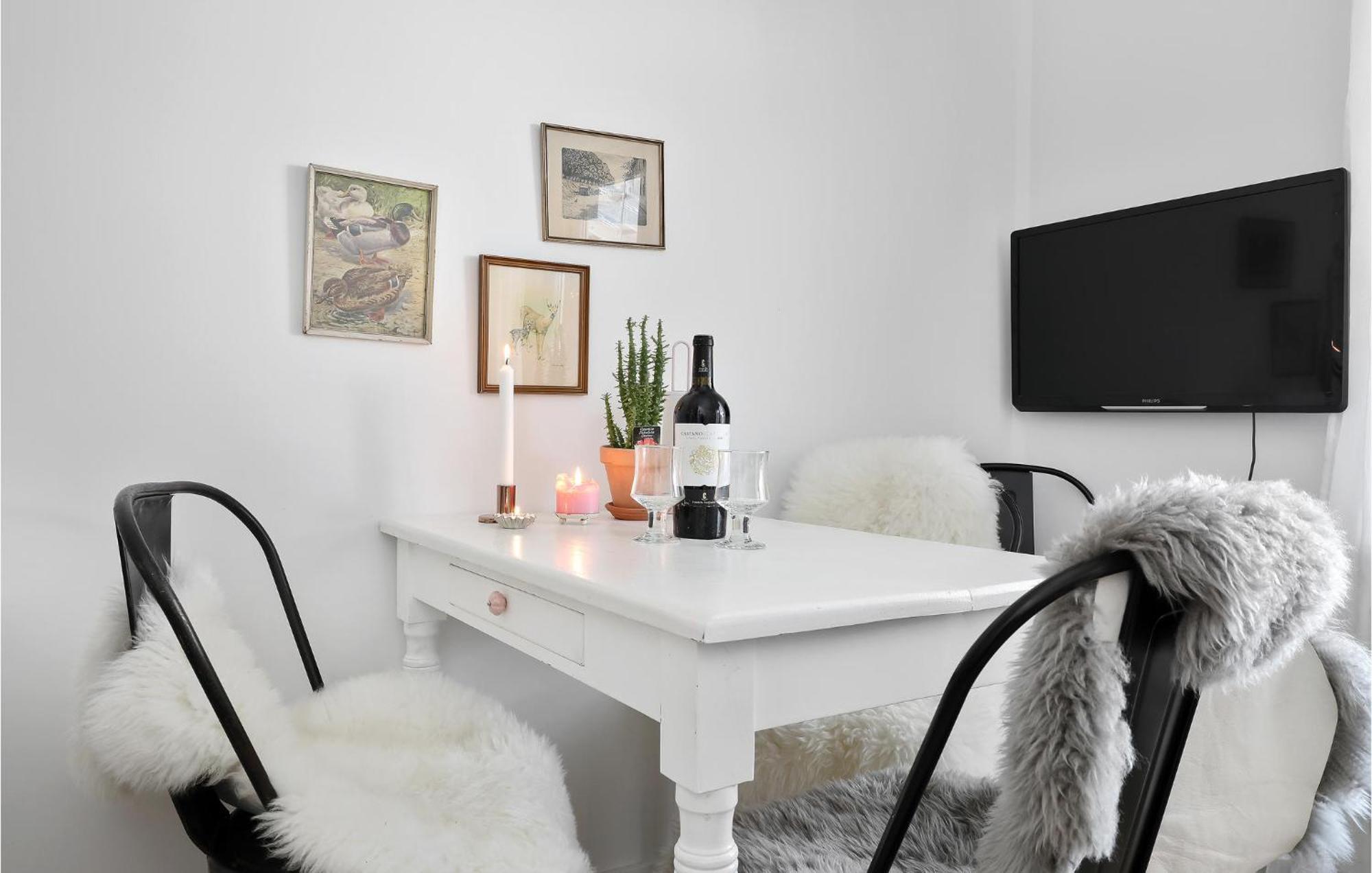 Beautiful Apartment In 内克瑟 外观 照片